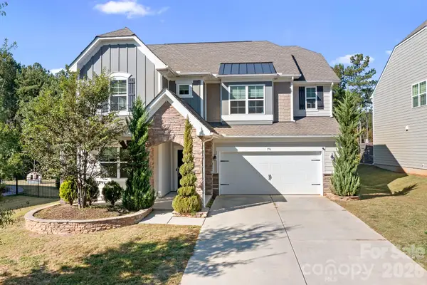 196 Falls Cove Drive, Troutman, NC 28166