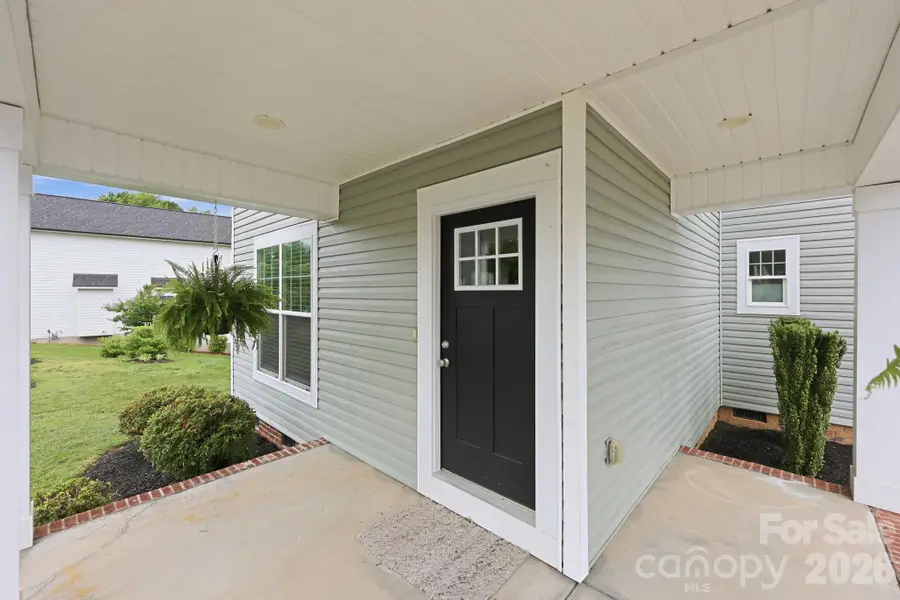 8207 Dumphries Drive, Huntersville, NC 28078 - #3