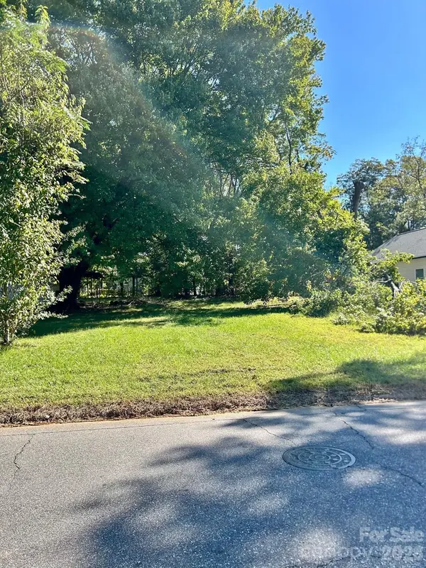 1405 7th Street, Statesville, NC 28677