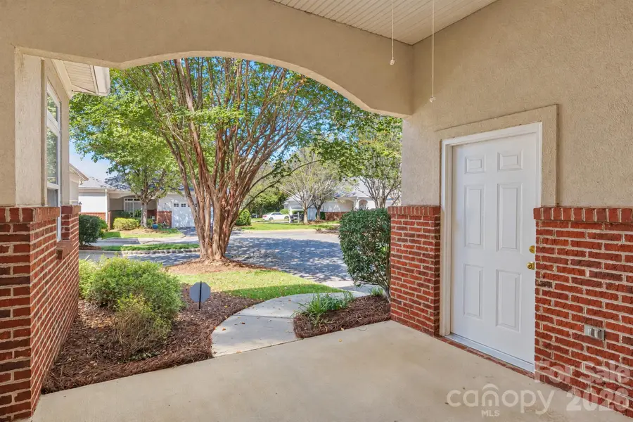 8845 Legacy Lake Lane, Charlotte, NC 28269 - #3