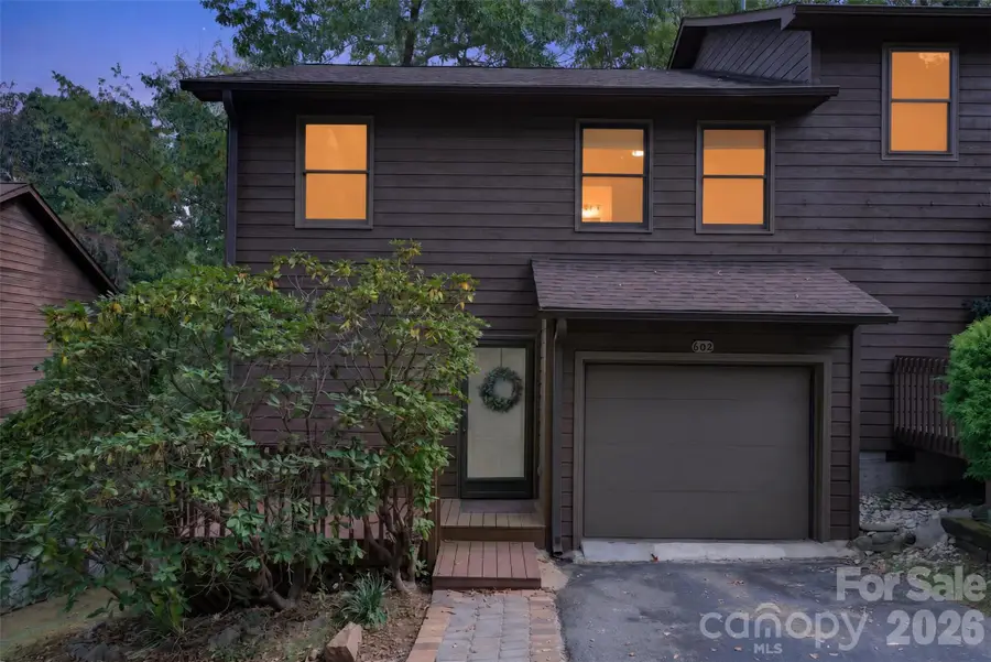 602 Parkway Vista Drive, Asheville, NC 28805 - #2