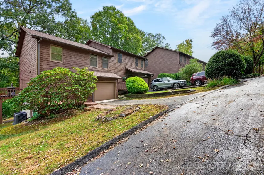 602 Parkway Vista Drive, Asheville, NC 28805 - #3