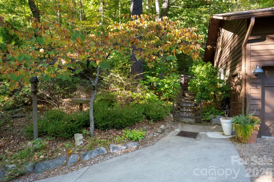 105 Southern Run Road, Zirconia, NC 28790 - #3