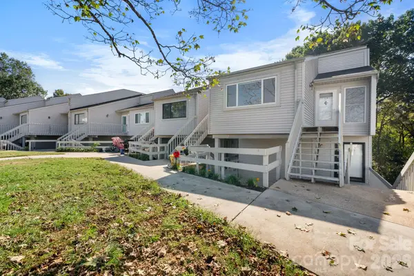 1050 21st Avenue Nw #14, Hickory, NC 28601