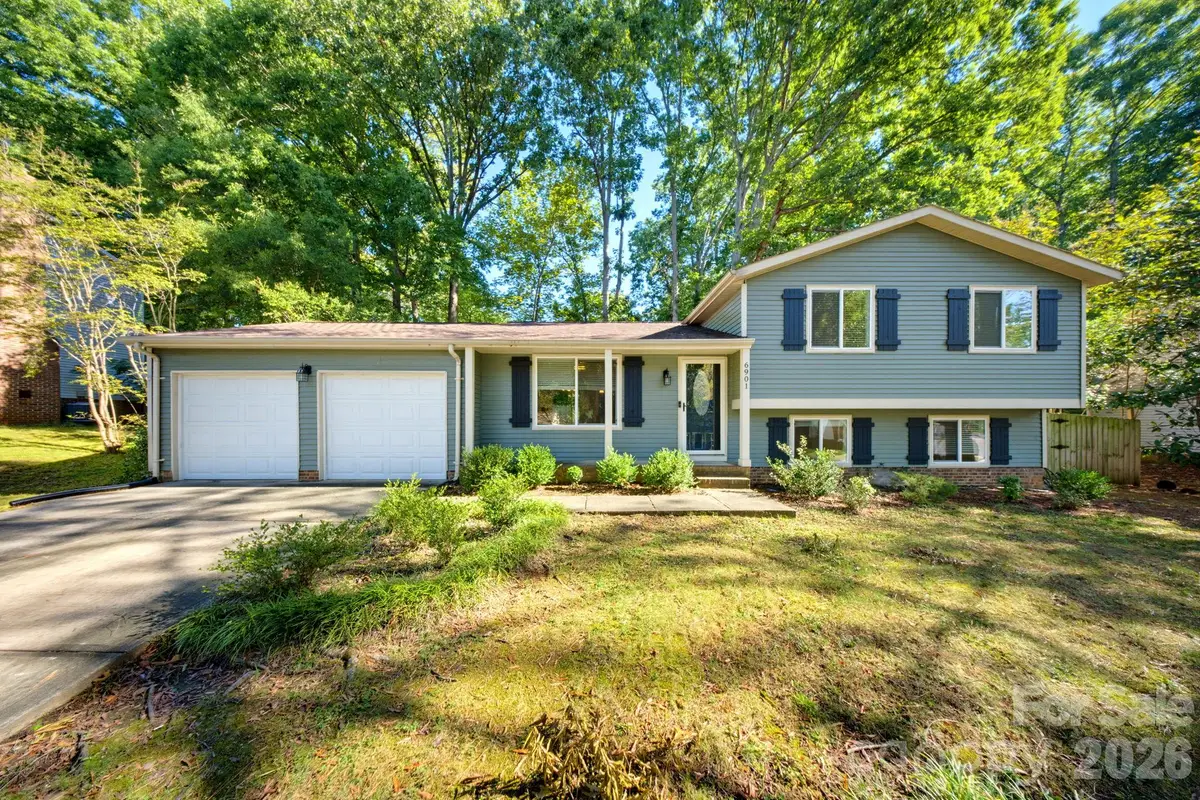 6901 Rollingridge Drive, Charlotte, NC 28211 - #1