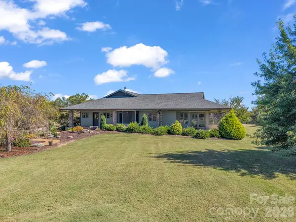 401 Over Hill Drive, Tryon, NC 28782