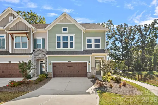 9051 Charles Francis Lane, Cornelius, NC 28031