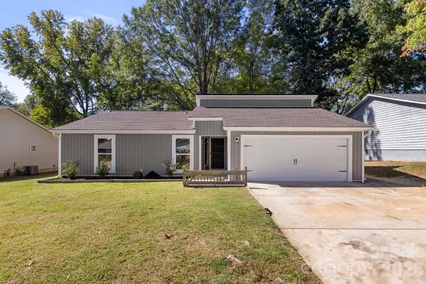 7607 Eastbourne Road, Charlotte, NC 28227