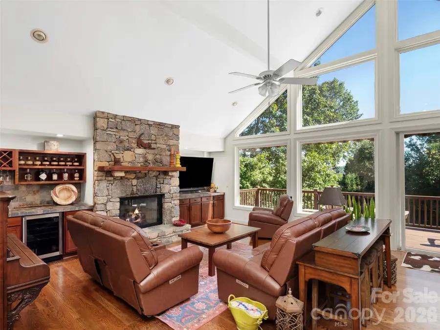 1 Meadow Ridge Lane, Hendersonville, NC 28739 - #3