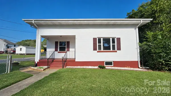 114 School Street, Belmont, NC 28012