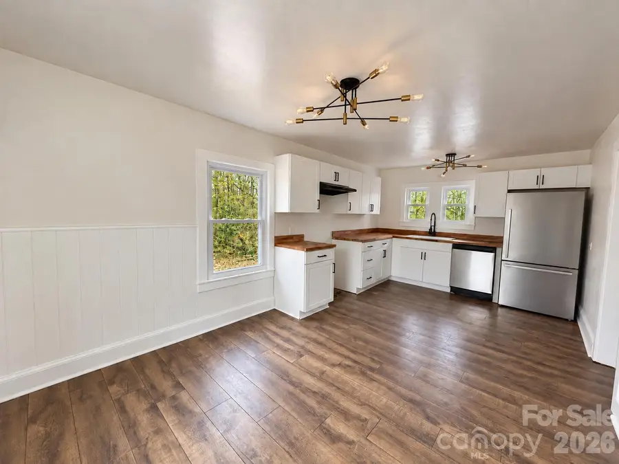 905 Gantt Street, Kings Mountain, NC 28086 - #2