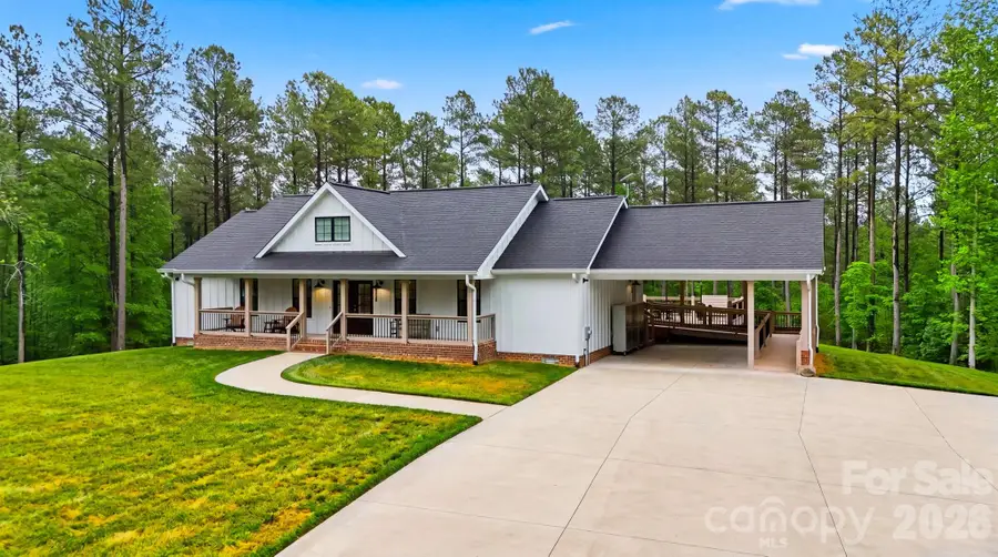 2889 Connelly Springs Road, Granite Falls, NC 28630 - #2