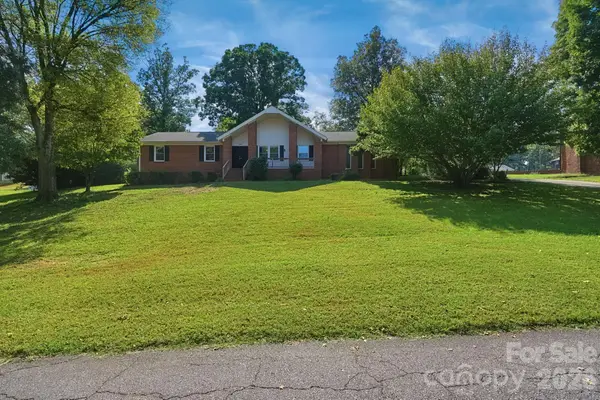 6205 Ferncliff Drive, Concord, NC 28027
