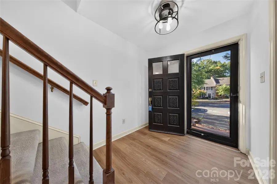 6869 Dumbarton Drive, Charlotte, NC 28210 - #2