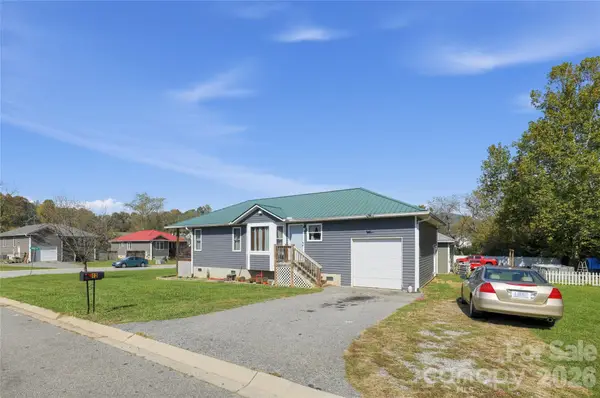 12 Janie Drive, Clyde, NC 28721