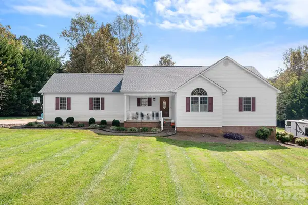 161 Cherry Blossom Lane, Stony Point, NC 28678