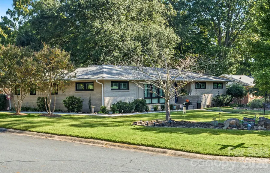 6101 Rose Valley Drive, Charlotte, NC 28210 - #2