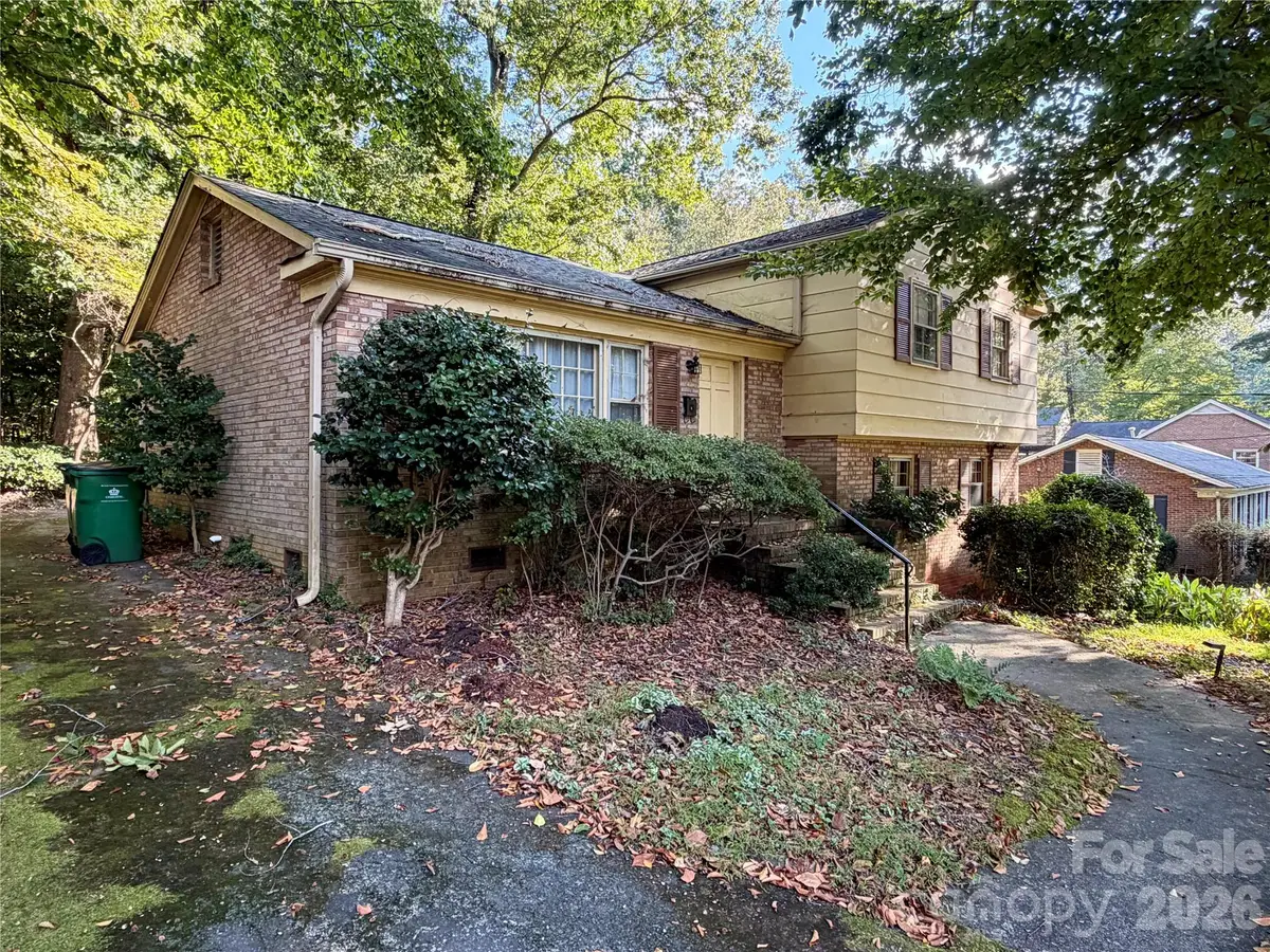 6207 Colchester Place, Charlotte, NC 28210 - #1