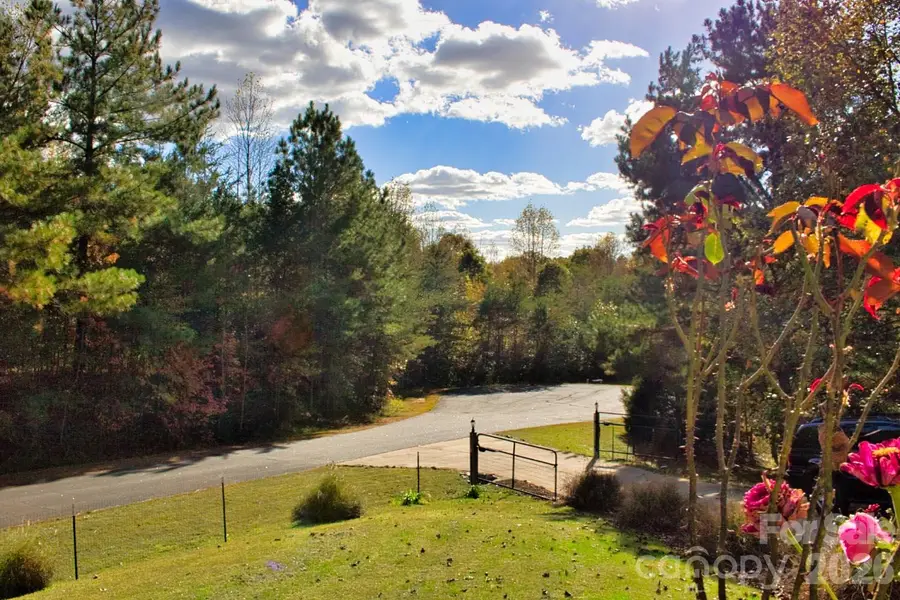 586 Willowby Run, Union Mills, NC 28167 - #3