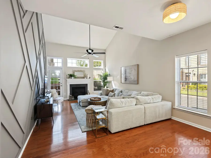 5904 Union Pacific Avenue, Charlotte, NC 28210 - #2