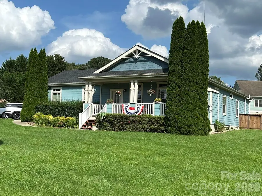 438 Oak Grove Road, Flat Rock, NC 28731 - #2