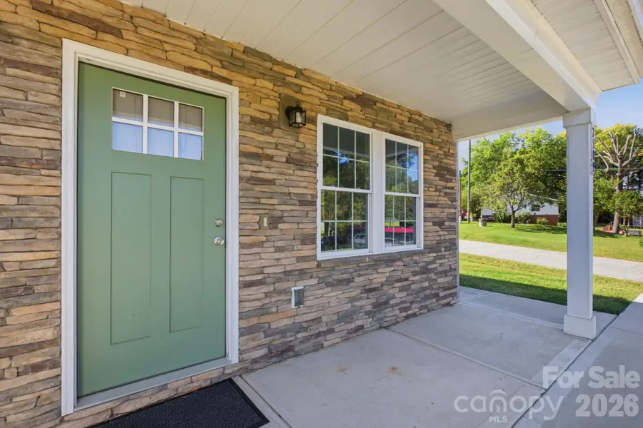 2509 Snow Creek Road Ne, Hickory, NC 28601 - #3