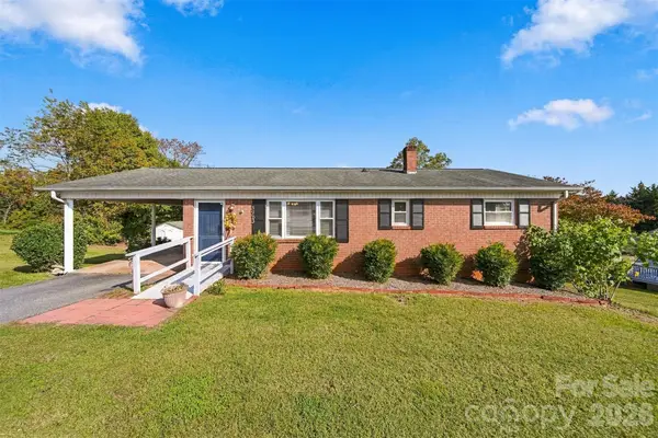 3983 Buff Street, Hickory, NC 28602