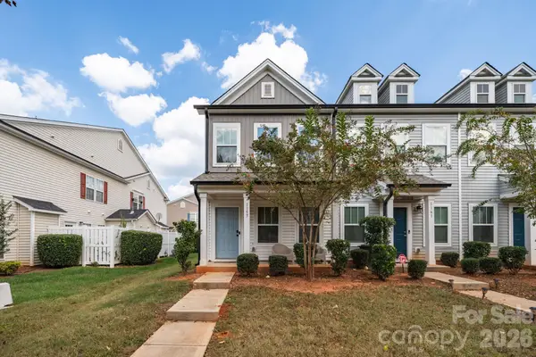 1157 Triece Lane, Charlotte, NC 28215