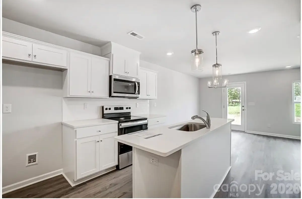 1320 Yadkin Street, Statesville, NC 28677 - #1