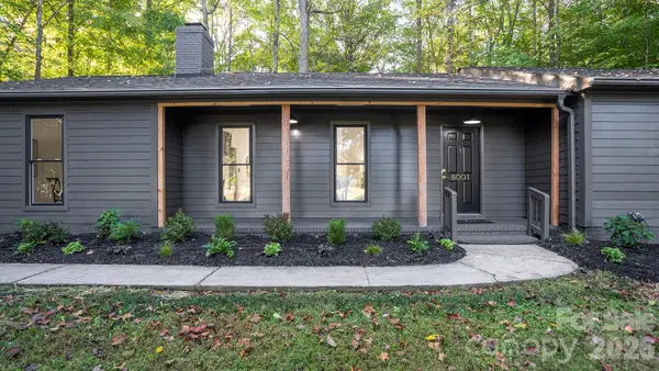 8001 Saddlehorse Lane, Charlotte, NC 28215