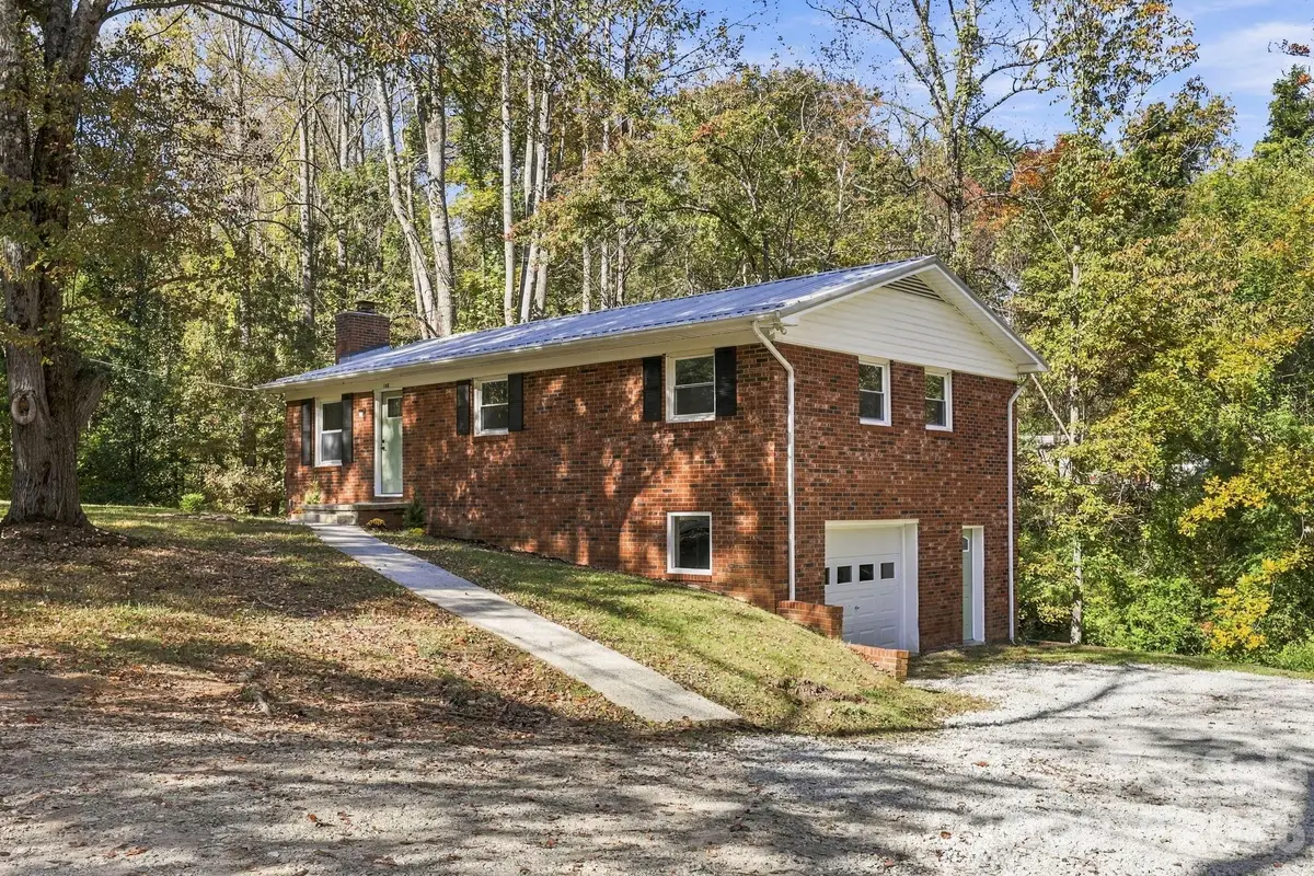 164 Squirrel Hollow Drive, Hendersonville, NC 28791 - #1