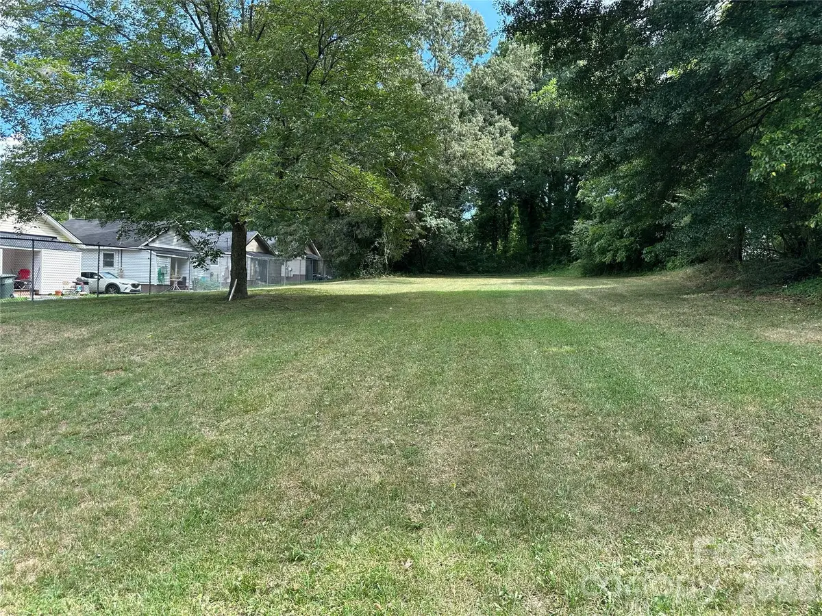 119 W Bradley Street, Gastonia, NC 28052 - #1