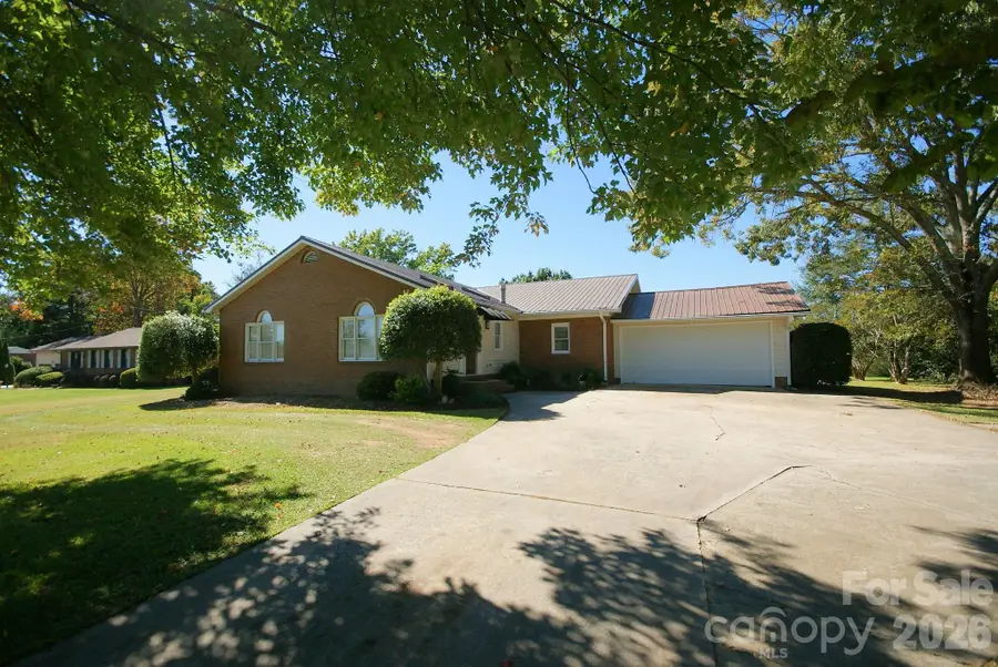 2122 Griffith Road, Monroe, NC 28112 - #2