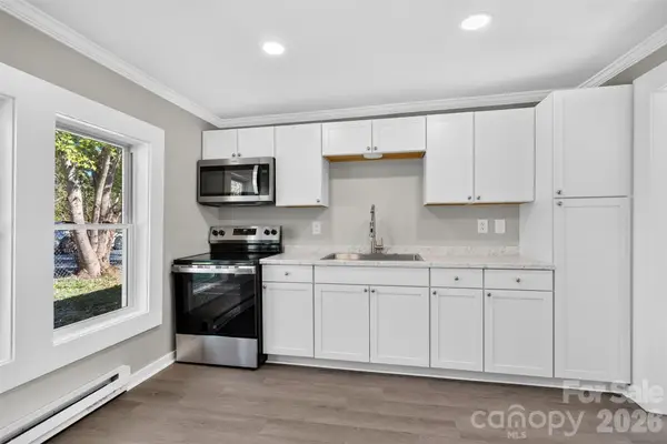 611 Center Street, Lenoir, NC 28645