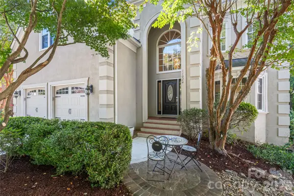 11024 Stonepath Lane, Charlotte, NC 28277