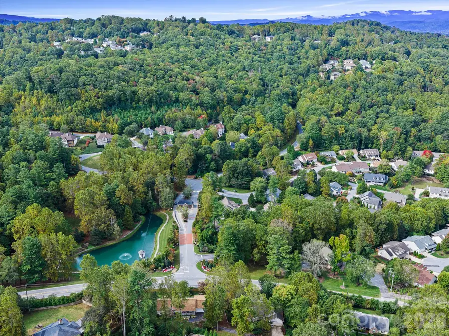 55 High Fields Court, Hendersonville, NC 28791 - #3