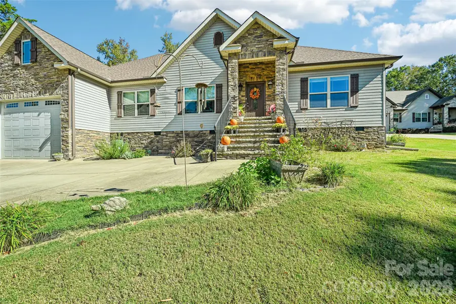 539 Old Mill Road, Campobello, SC 29322 - #2