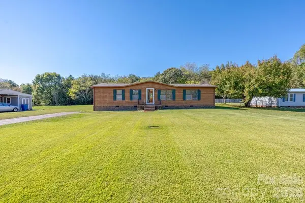 149 Hallmark Estates Drive, Statesville, NC 28625