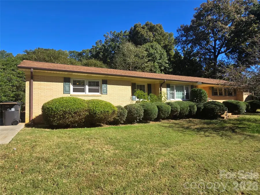 4449 Whispering Oaks Drive, Charlotte, NC 28213 - #2
