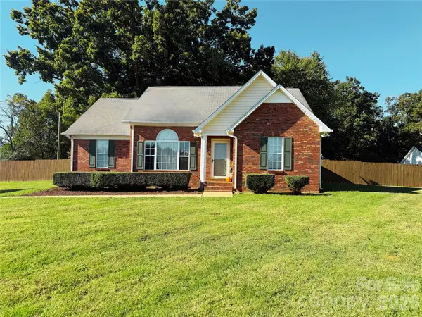1915 Gables Drive, Monroe, NC 28112