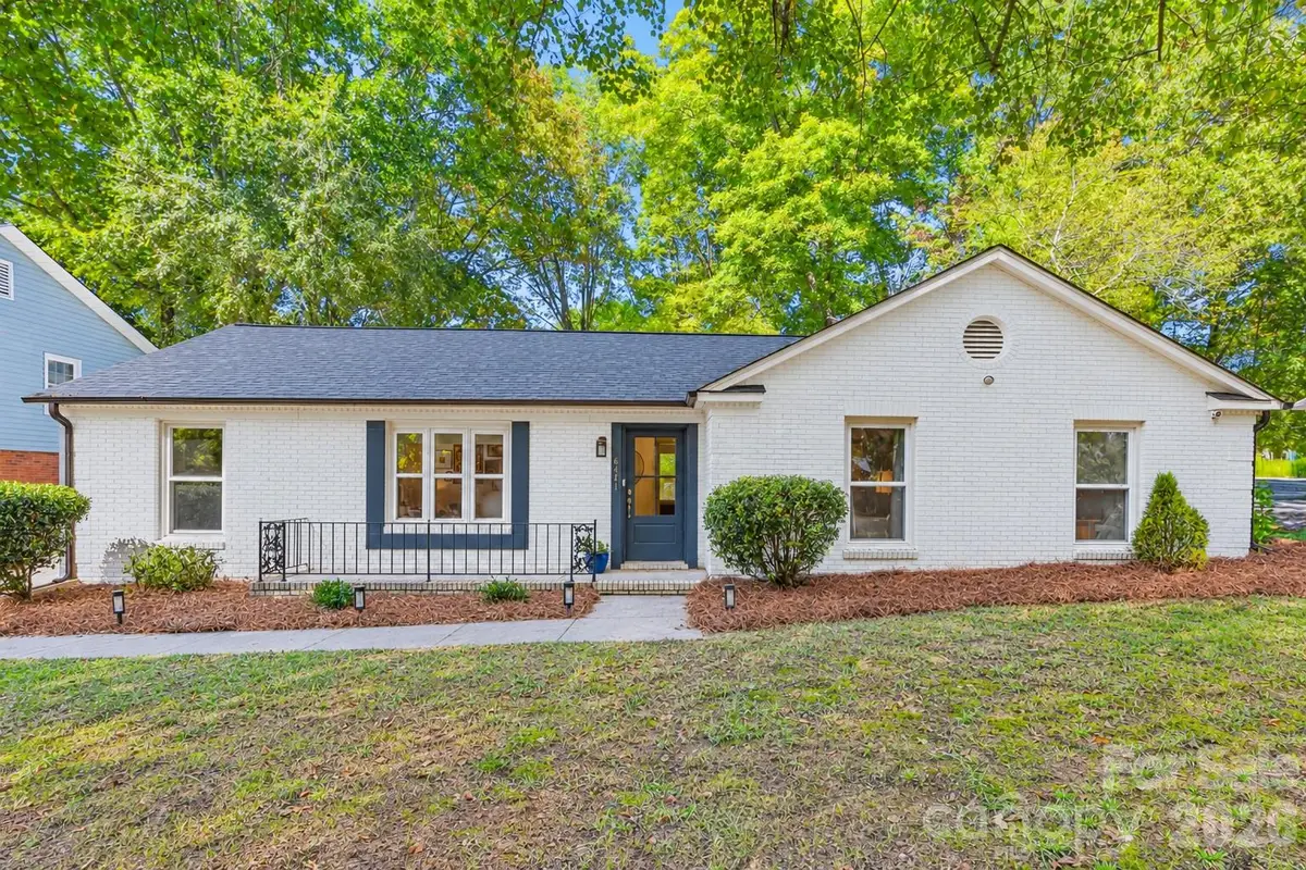 6441 Bridlewood Lane, Charlotte, NC 28215 - #1