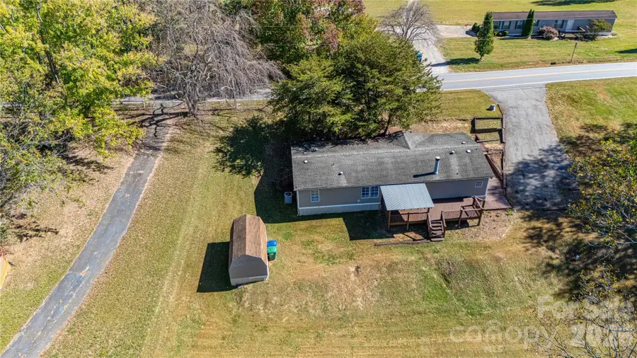 366 Dix Creek No 1 Road, Leicester, NC 28748 - #2