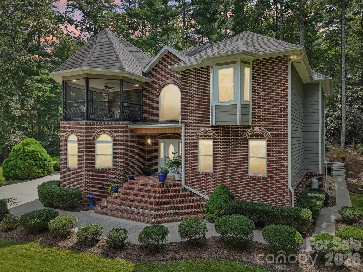 15 Madelyn Lane, Fairview, NC 28730 - #1