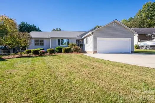 3647 Lake Shore Road S, Denver, NC 28037 - #2