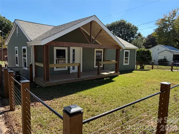 121 Autumn Leaf Road, Troutman, NC 28166
