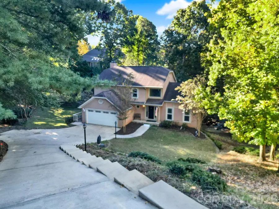 7055 Mariners Court, Tega Cay, SC 29708 - #2