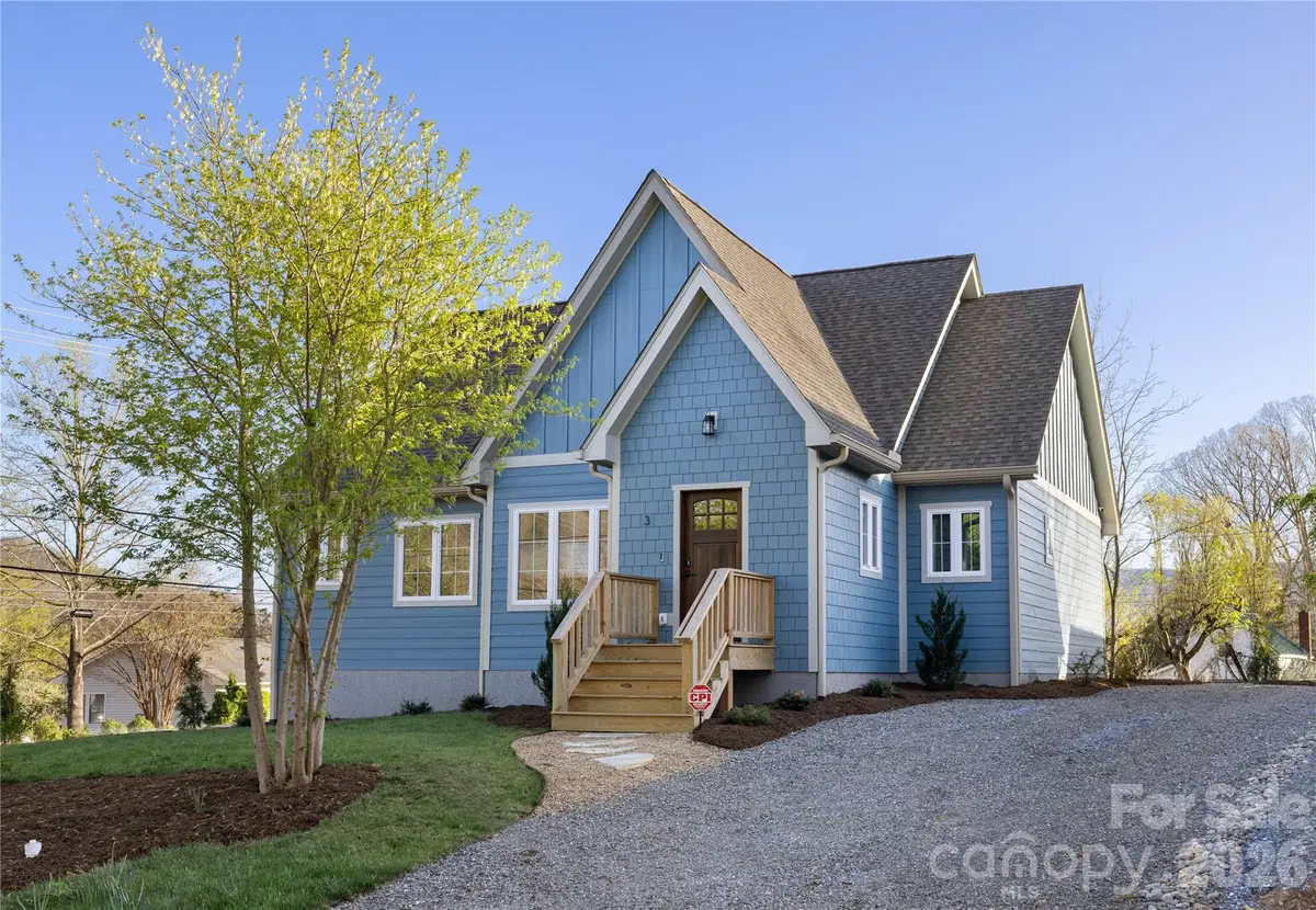 3 Mountain View Avenue, Black Mountain, NC 28711 - #1