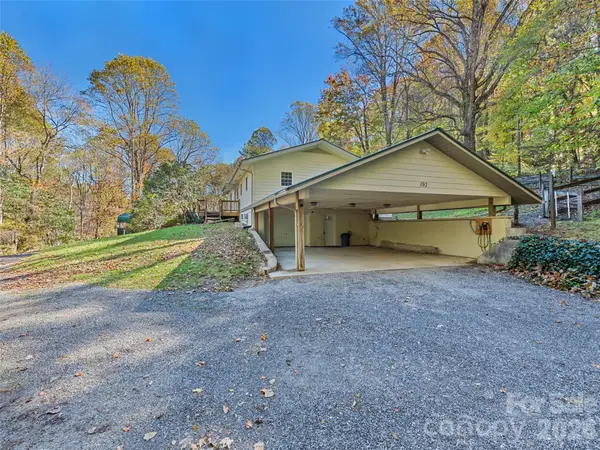 193 C E Smathers Drive, Waynesville, NC 28786