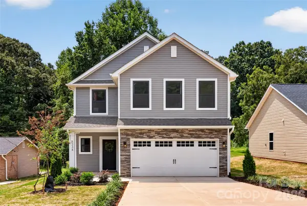202 Tribune Drive, Charlotte, NC 28214