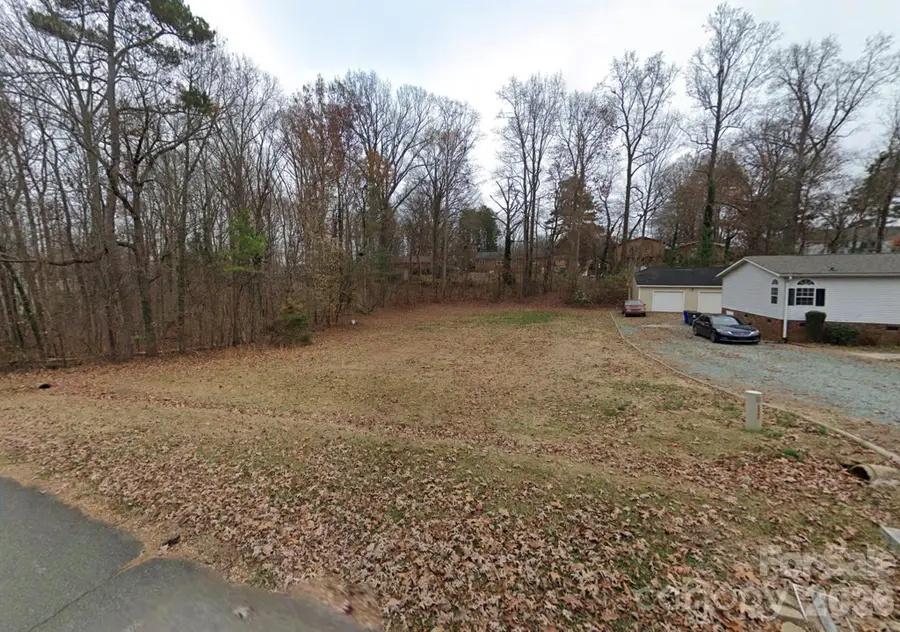 907 Tanglewood Drive, Siler City, NC 27344 - #2